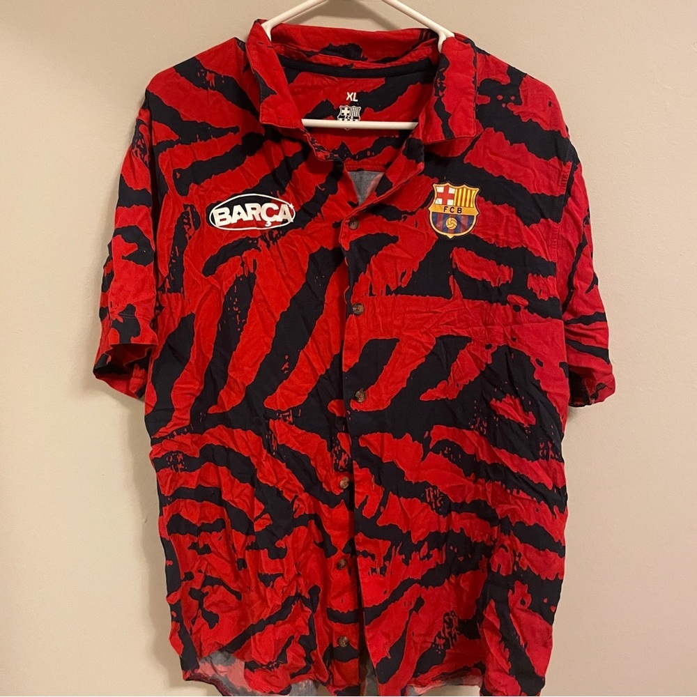 Barca Licensing FCB Button Down Shirt XL